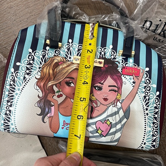 Nicole Lee Purse - Picture 5 of 7